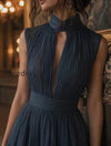 retro-pleated-chiffon-keyhole-collar-maxi-dress
